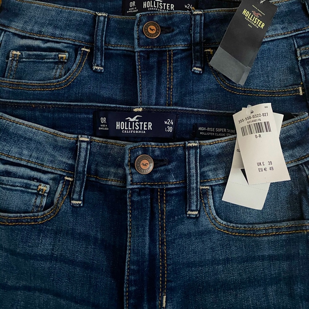 2 pairs hollister high waisted skinny jeans size 0